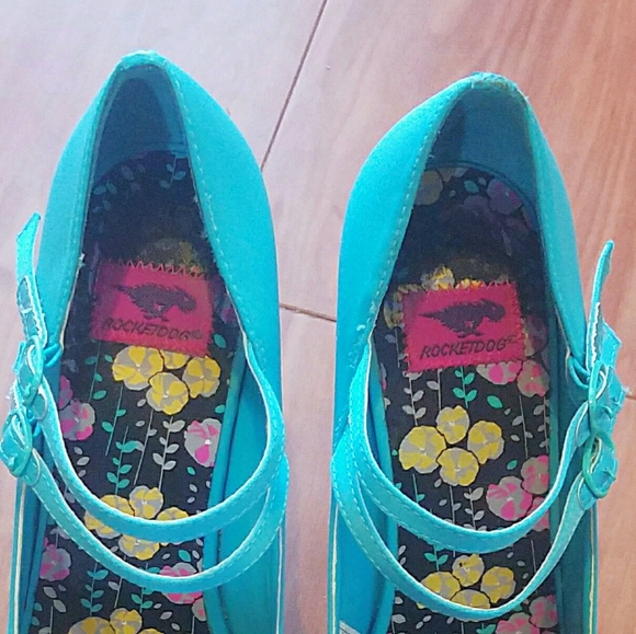 "Rocket Dog" Blue/Turquoise Sassy & Sweet Heels - Picture 4 of 11